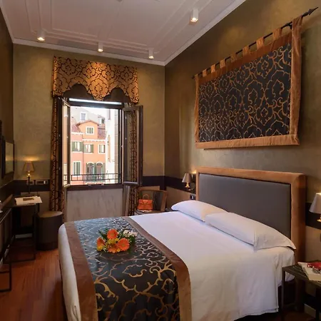 호텔 Unahotels Ala Venezia-adults 16 3*