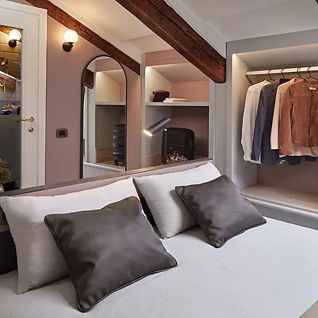 호텔 Unahotels Ala Venezia-adults 16 3*