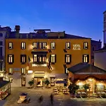 Hotel Unahotels Ala Venezia-adults 16 Venedig