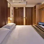 Unahotels Ala Venezia-adults 16 3*