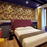 Unahotels Ala Venezia-adults 16 3*