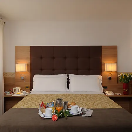 Unahotels Ala Venezia-adults 16 מלון 3*