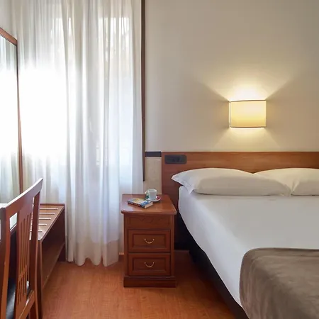 Unahotels Ala Venezia-adults 16 מלון 3*