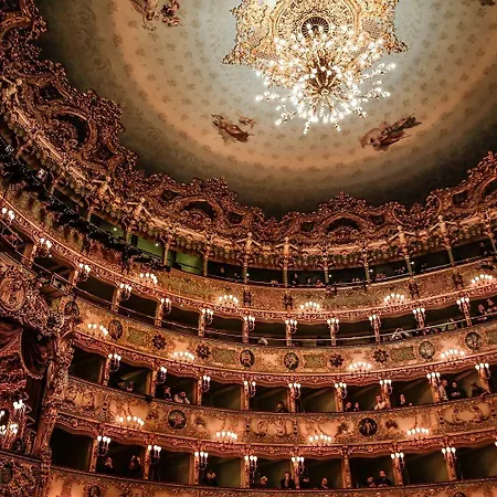 Unahotels Ala Venezia-adults 16