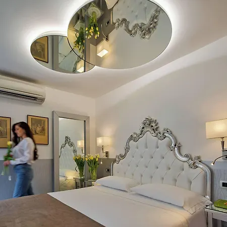 Unahotels Ala Venezia-adults 16