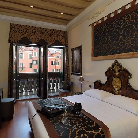 Hotel Unahotels Ala Venezia-adults 16 3*