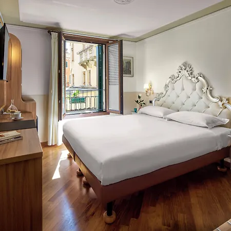 Unahotels Ala Venezia-adults 16