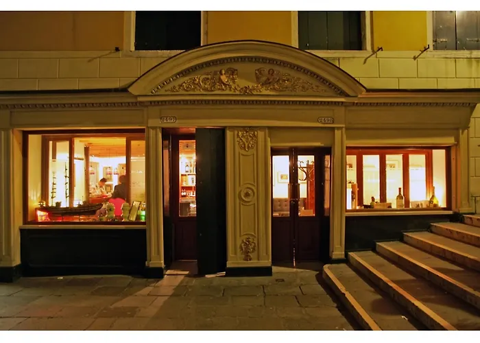 Unahotels Ala Venezia-adults 16 ホテル 3*