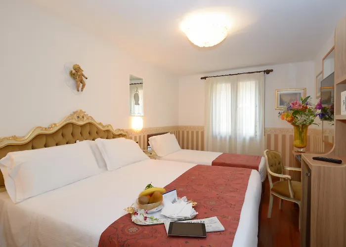 Unahotels Ala Venezia-adults 16 ホテル 3*
