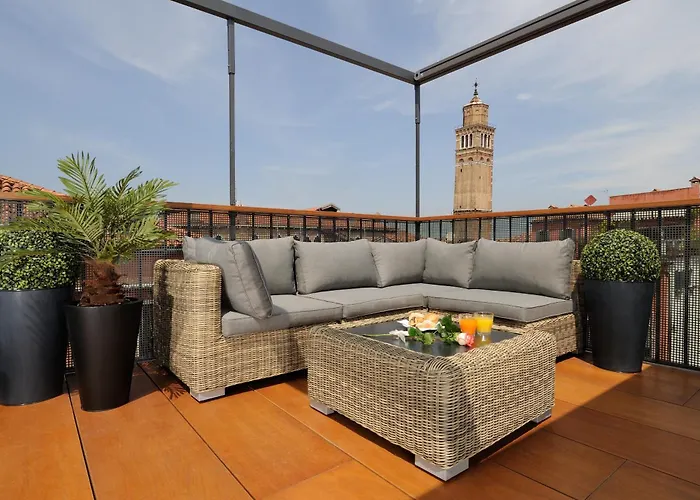 ホテル Unahotels Ala Venezia-adults 16 3*