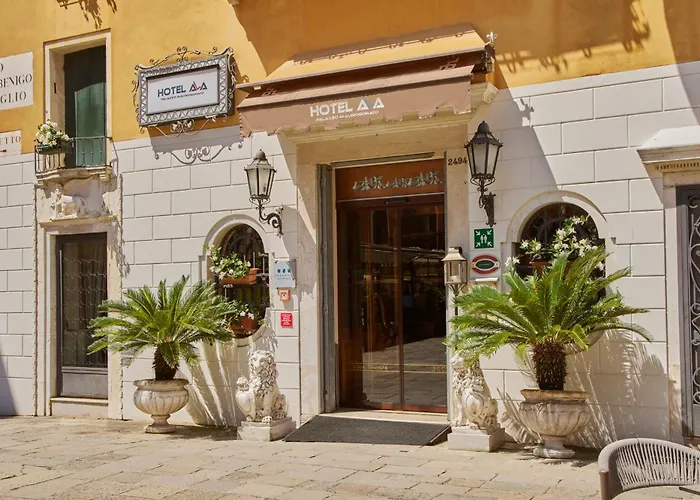 ホテル Unahotels Ala Venezia-adults 16 3*