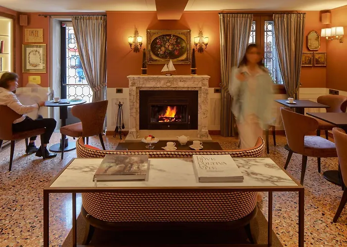 Unahotels Ala Venezia-adults 16 3*