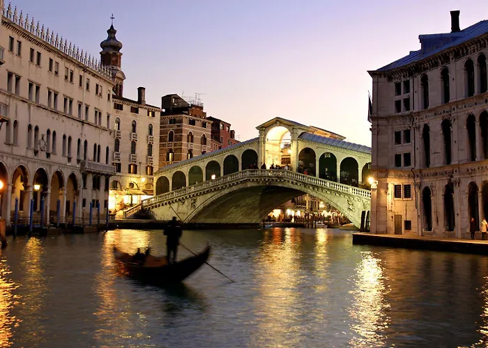 Unahotels Ala Venezia-adults 16 3*