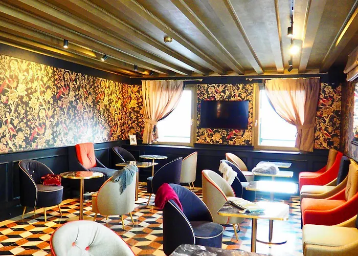 Unahotels Ala Venezia-adults 16