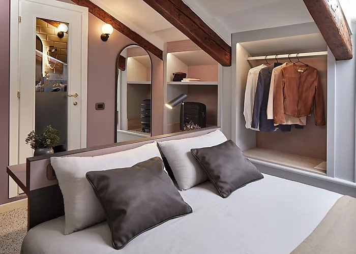 מלון Unahotels Ala Venezia-adults 16 3*