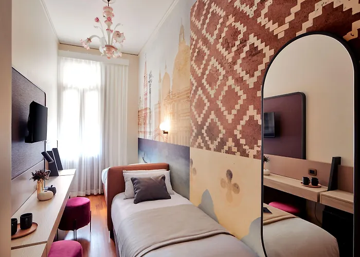 Unahotels Ala Venezia-adults 16 3*