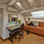 Hotel Unahotels Ala Venezia-adults 16