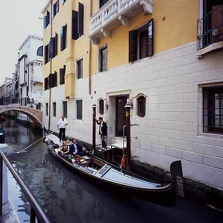 Unahotels Ala Venezia-adults 16