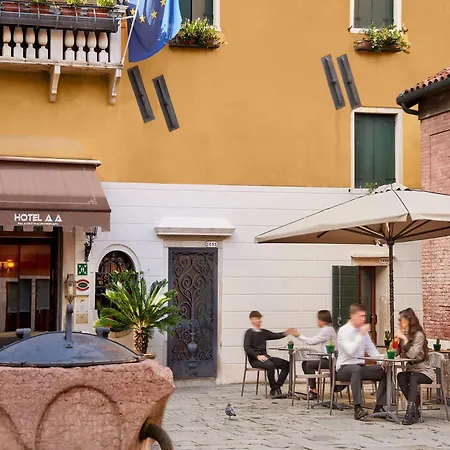 Unahotels Ala Venezia-adults 16 Hotell