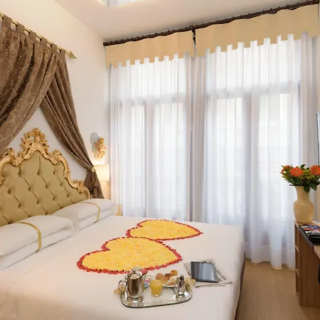 Unahotels Ala Venezia-adults 16 3*