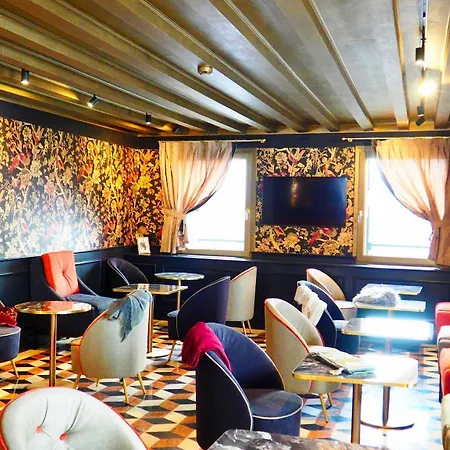 Unahotels Ala Venezia-adults 16