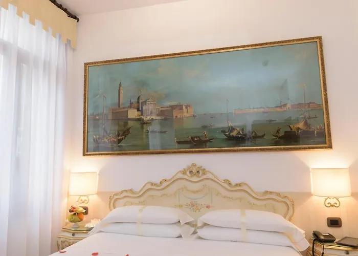 Unahotels Ala Venezia-adults 16 Hotell 3*