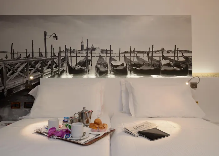 Unahotels Ala Venezia-adults 16 Venecia