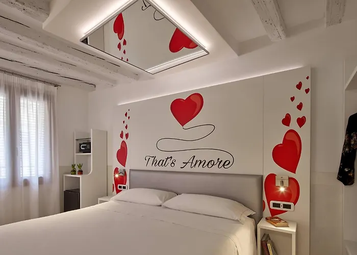 Unahotels Ala Venezia-adults 16 3*