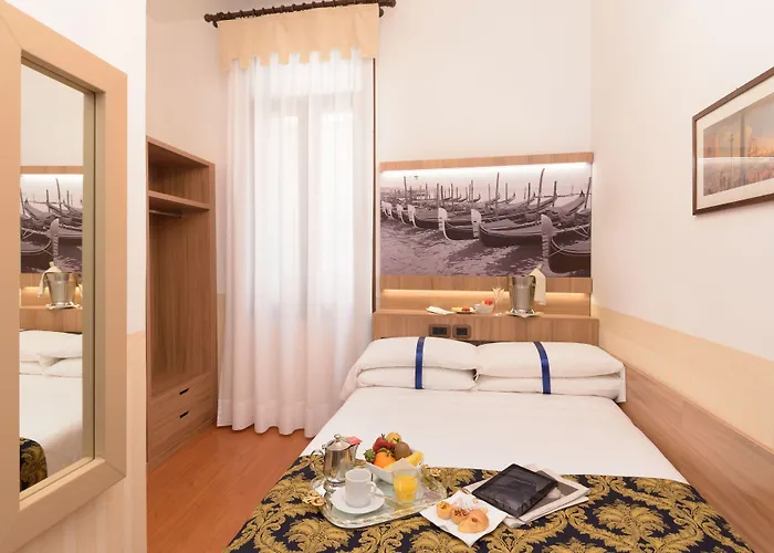 Hotel Unahotels Ala Venezia-adults 16 Venedig